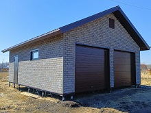 Есаулово. Гараж